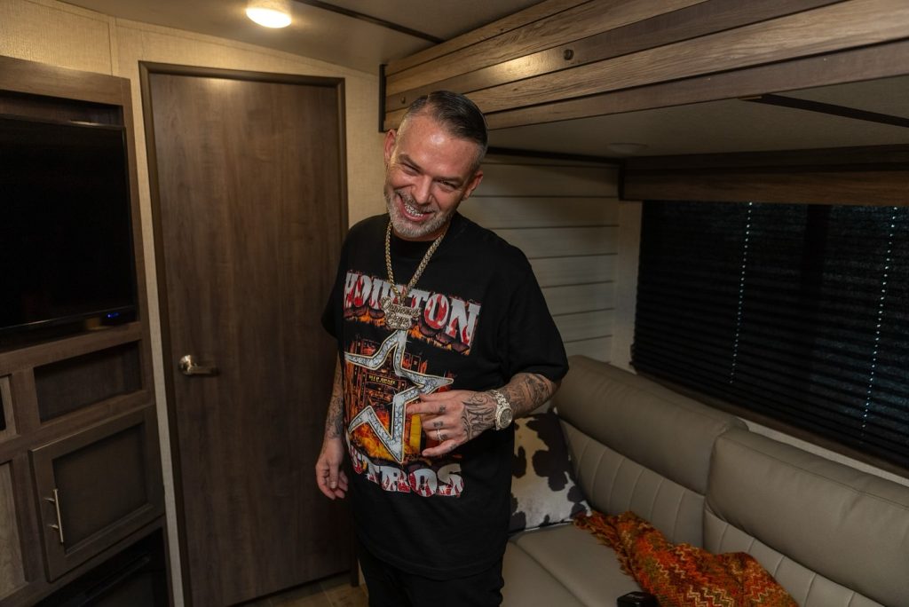 Paul Wall Net Worth – Rapper and DJ Earnings Exposed!