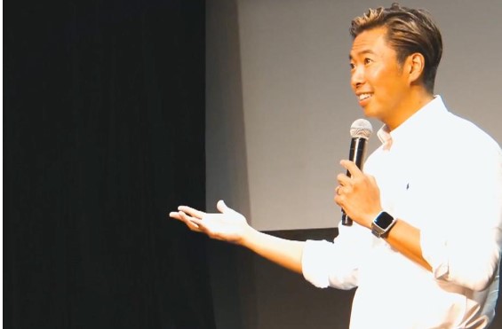 Creating Bridges Through Language: The Effects of DK Sugiyama’s Ten Years of English Teaching