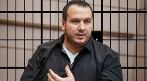 Simon Luckinbill: Shocking Facts About the Talented Artist