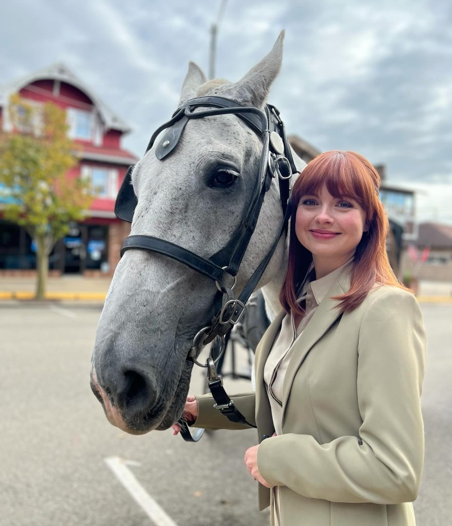 Galadriel Stineman: Leaves Fans Speechless Here Why!